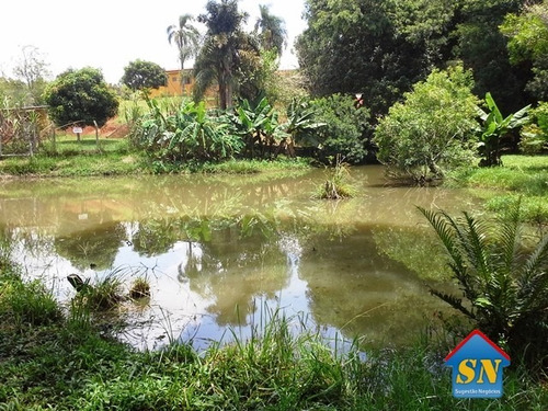Chácara Com Lago Em Condomínio Fechado - 2166