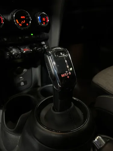 Mini Cooper 1.5 Classic At