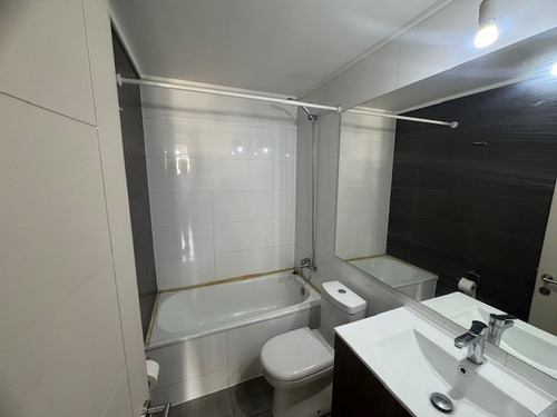 Departamento En Venta De 2 Dorm. En Ñuñoa