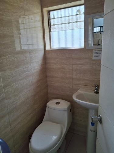 Ideal Inversionista, Local En Pleno Centro Villa Alemana