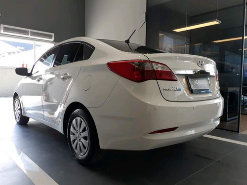 Hyundai HB20S 1.6 COMFORT STYLE 16V FLEX 4P AUTOMÁTICO