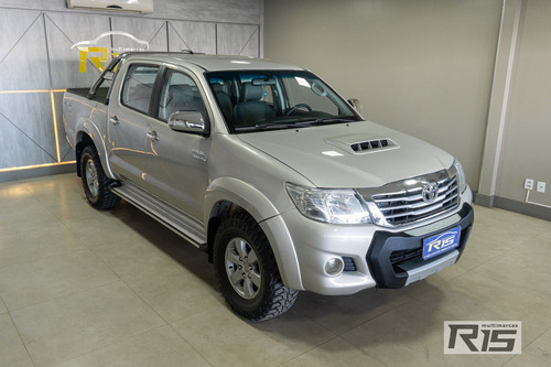 Toyota Hilux CD SRV D4-D 4x4 3.0 TDI Diesel Aut