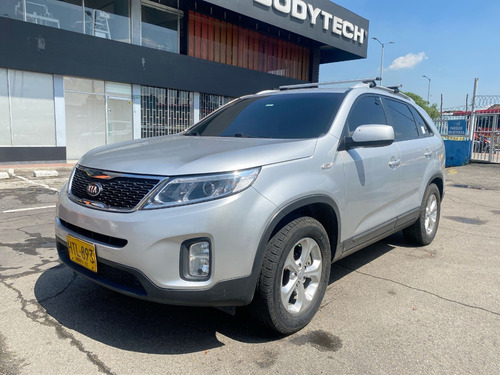 Imagen 4 de 25 de Kia Sorento Lx 2014