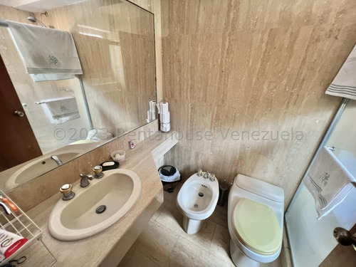 Imagen 18 de 21 de Apartamento En En Venta En Altamira #24-3727 Josmary Sanjuan