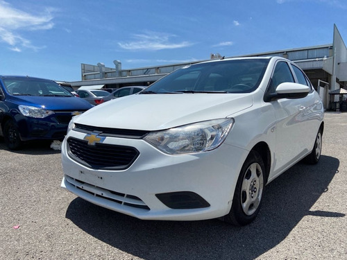 Imagen 1 de 15 de Chevrolet Aveo Ls