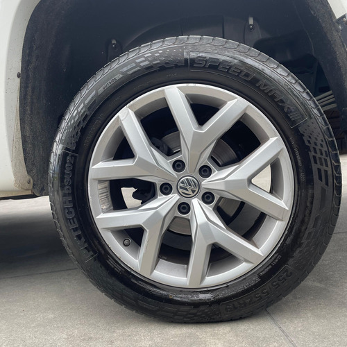 Volkswagen Amarok 3.0 Highline Cab. Dupla V6 4x4 Aut. 4p