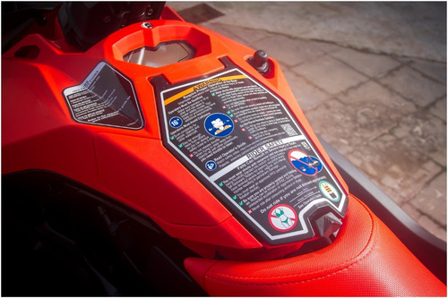Moto De Agua Spark Trixx 2021 Con Audio, Capota Y Trailer