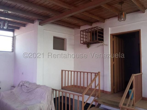 Imagen 16 de 30 de Casas En Venta El Trigal Cabudare 22-12697 /m