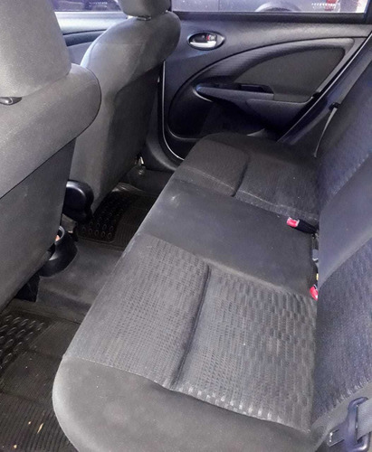 Toyota Etios 1.5 Sedan Xls 2014