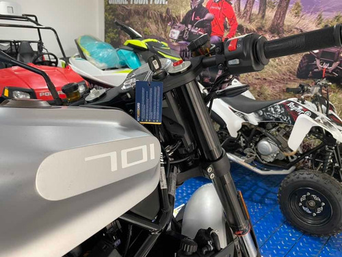 Husqvarna Vitpilen 701
