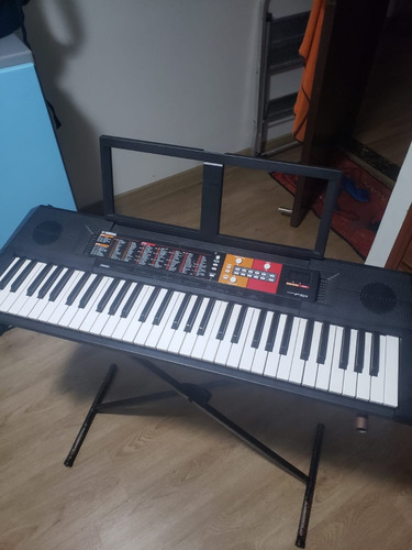 Organeta Yamaha Psr F51, Cinco Octavas. 