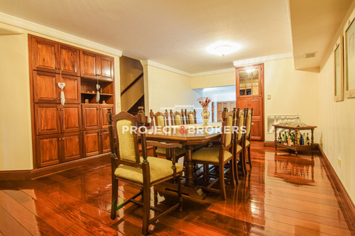 Espectacular Chalet En Castelar Norte