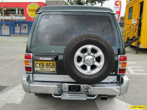 Mitsubishi Montero V6 3000