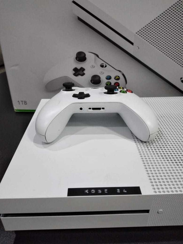 Xbox One S