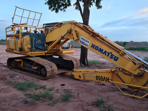 Komatsu P200 F8