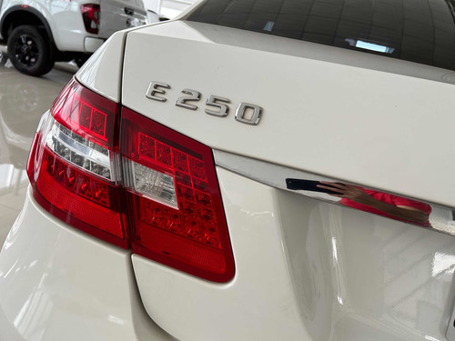 Imagen 8 de 21 de Mercedes-benz Clase E 2.0 E250 Avantgarde Blueefficiency At