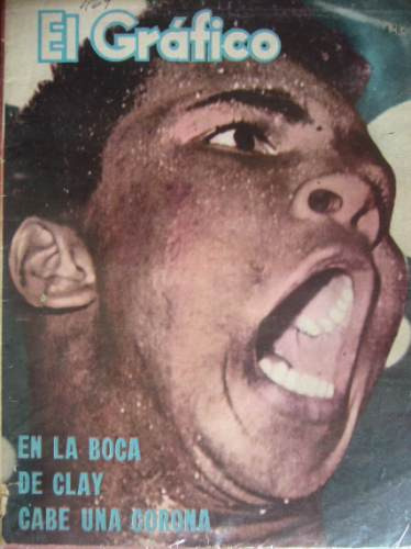 El Gráfico 2317 / 1964 / Cassius Clay Independiente Peñarol