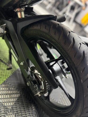 Moto Cr4 125 Modelo 2023 En Excelente Estado