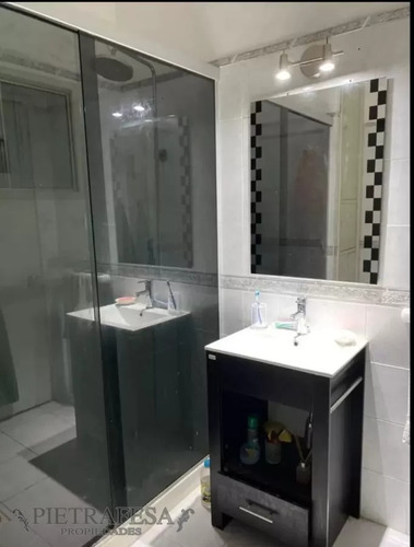 Casa En Venta, 4 Dormitorios, 3 Baños, Fondo Con Parrillero, Garaje, Av Gral Rivera, Malvin
