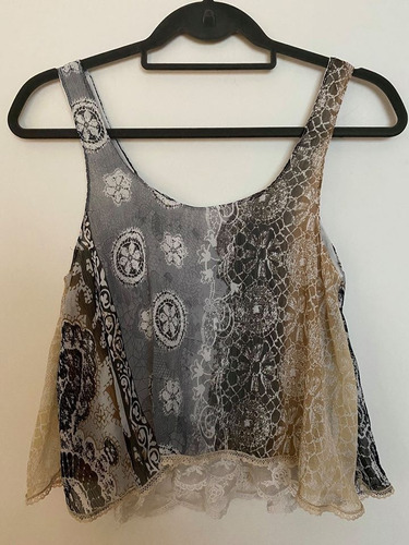 Fina Musculosa Top Estampada Con Encaje Marca Conocida