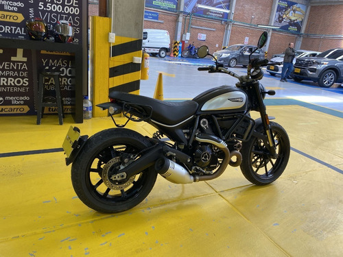 Imagen 10 de 24 de Ducati Scrambler 800 Dark