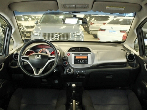 Imagem 3 de 5 de Honda Fit Lx 1.4 4p Flex Mec
