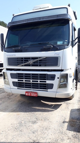 Imagem 4 de 5 de Fm 370 Volvo Fm 370