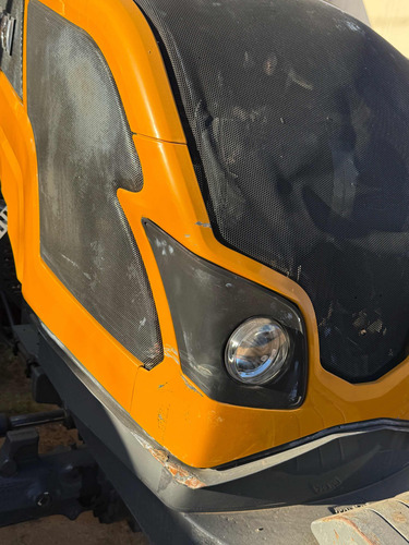Trator Traçado. Reduzido. Câmbio Motor Tomada De Força Ok.