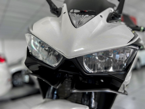 Yamaha R3 Ano 2018 Baixo Km Moto Impecável Financiamos