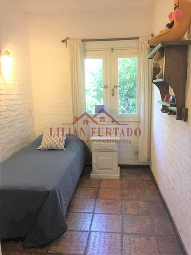 Quincho En Mansa Parada 15 En Venta- Ref: 1615