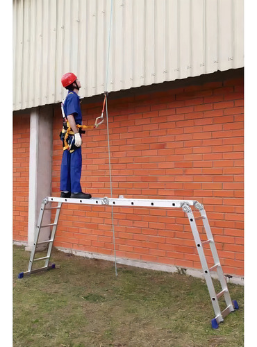 Escada De Alumínio Dobravel Com Plataforma 4x4 16 Degraus