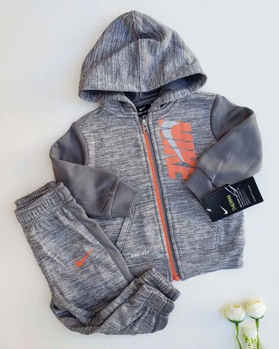Conjunto nike bebe hotsell