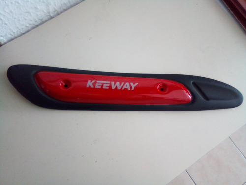 Imagen 2 de 4 de Protector Tubo De Escape Speed200 2014
