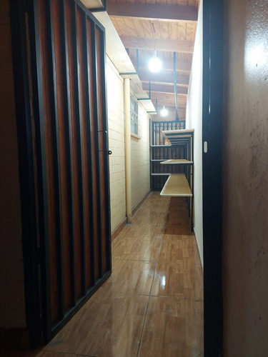Casa En Venta De 3 Dorm. En Los Andes