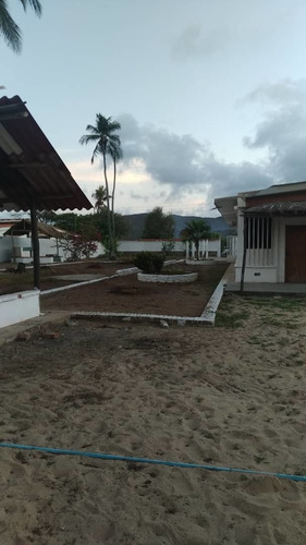 Imagen 9 de 22 de Casa En Itsmo Caribe Boca De Uchire Ideal Para Posada Orilla De Playa