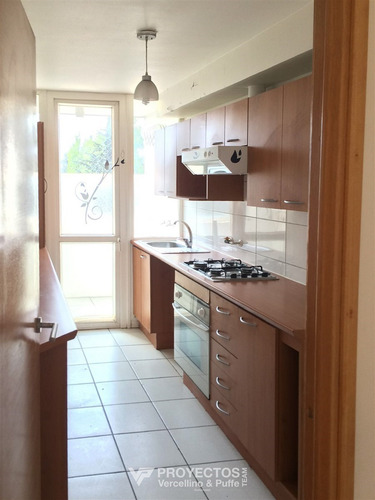 Depto. En Arriendo 2 Dorm. 2 B. A Pasos Del Portal La Dehesa