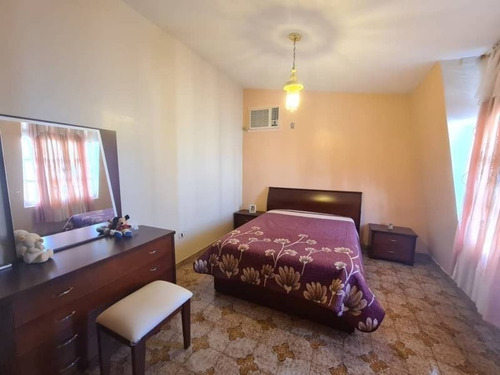 Imagen 11 de 15 de Gabriel Rivas Vende Casa En Urb. La Viña Valencia Cod: Lemc-454