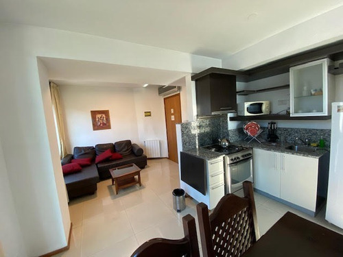 Imagen 7 de 22 de Departamento De Categoría Con Vista Panoramica !!