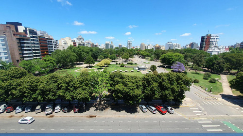 Alquiler Temporario - Departamento Dos Ambientes Con Vista A Plaza Mitre - Av. Colón 2769