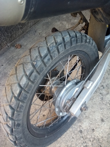 Imagem 4 de 5 de Honda Tornado 250