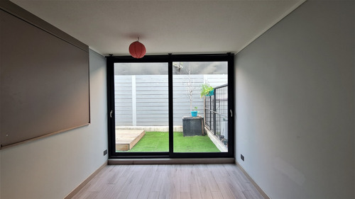 Vendo Primer Piso Con Patio Macul / Irarrázaval