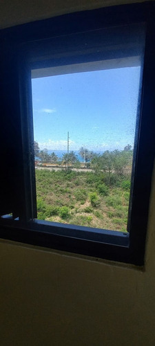 4to Nivel Con Terraza, Vista Al Mar, Parqueos Techados