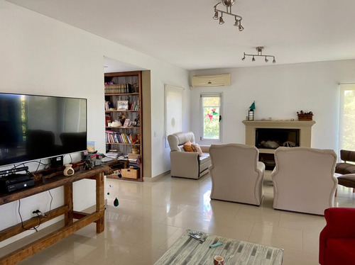 Imagen 5 de 16 de Casa Chalet En Alq. Temporario En San Francisco, Villanueva, Tigre