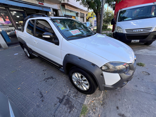 Fiat Strada 1.6 Adventure Cd Pack Top