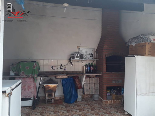 Imagem 9 de 28 de Casa Isolada À Venda Com 3 Dormitórios E Piscina No Bairro Maracanã Em Praia Grande Sp. - Rrc185