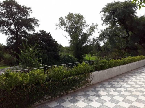 Imagen 25 de 27 de Comoda Casa Quinta De 4 Dormitorios Y 13.000 M2 De Parque Arbolado