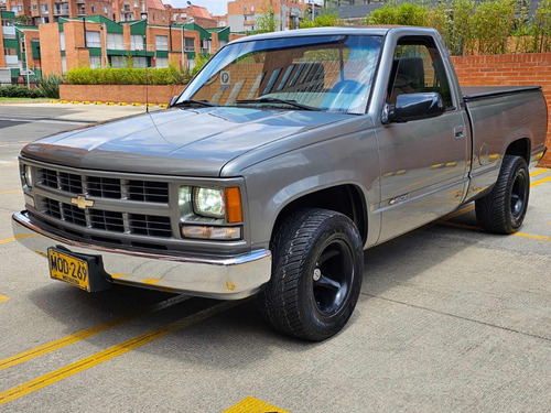 Chevrolet Cheyenne 5.7 C1500 Fleetside