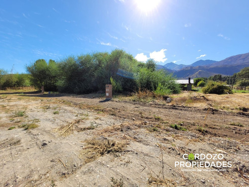 Hermosos Terrenos En El Centro De El Hoyo, Chubut.