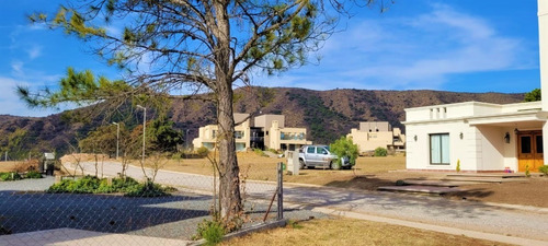 Lote Exclusivo En Venta - Carlos Paz Country Golf Club Primera Etapa