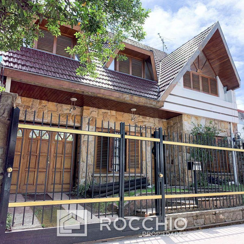 Casa 5 Ambientes. | San Jose De Flores 6059